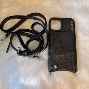 Leather crossbody bandolier phone case